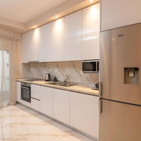 White Lux Heaven Saint Dimitrios Apartment เทสซาโลนิกิ ภายนอก รูปภาพ