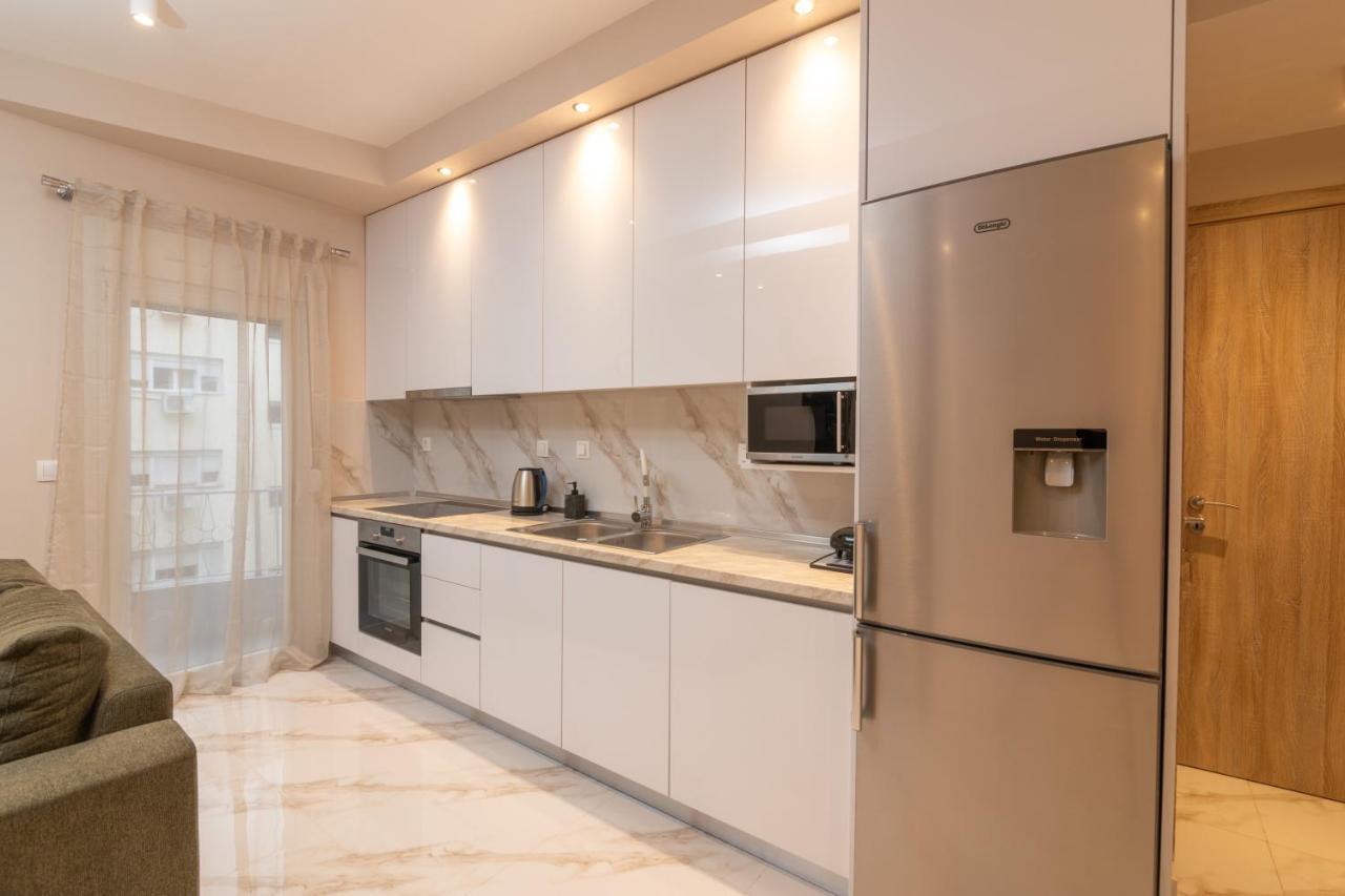 White Lux Heaven Saint Dimitrios Apartment เทสซาโลนิกิ ภายนอก รูปภาพ