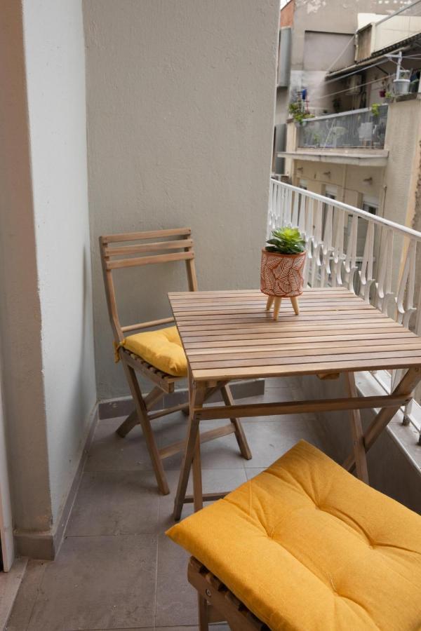 White Lux Heaven Saint Dimitrios Apartment เทสซาโลนิกิ ภายนอก รูปภาพ